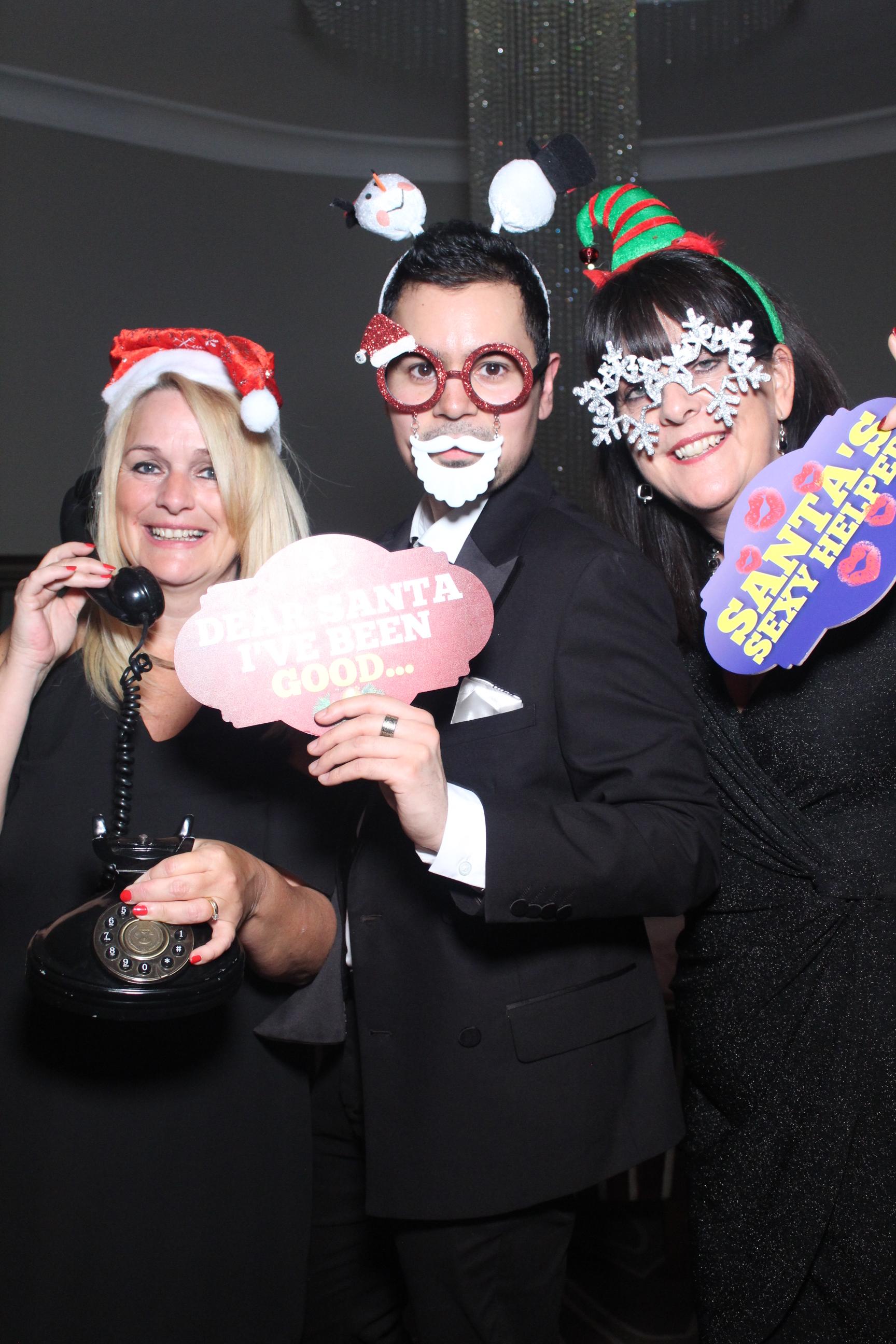 PWC Christmas Ball  | View more photos from the event at gallery.magicimages.uk/u/MagicImages/PWC-Christmas-Ball